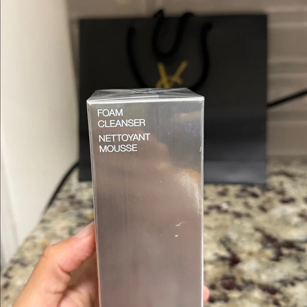 La Prairie questions leave
